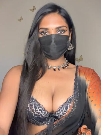 Full leaked Lovely babiee private onlyfans photo