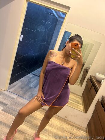 Full leaked Lovely lucia private onlyfans photo