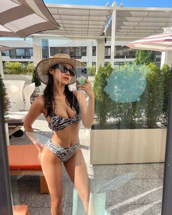 Full leaked Lovelyjoohee page private onlyfans photo
