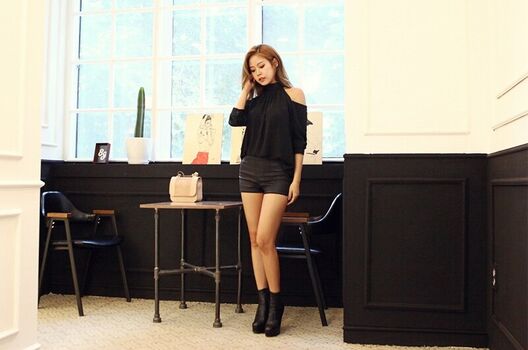 Full leaked Lovelyjoohee page private onlyfans photo
