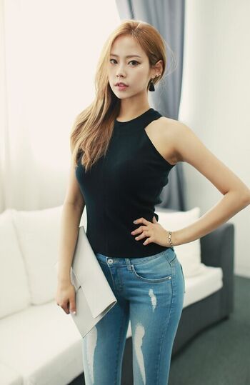 lovelyjoohee