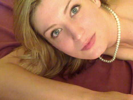 Full leaked Lovelylemon page private onlyfans photo