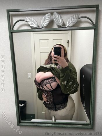 Full leaked Lovelysquirrel private onlyfans photo