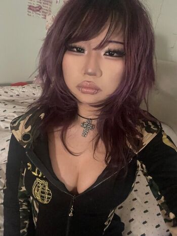 Full leaked Lovemeize private onlyfans photo