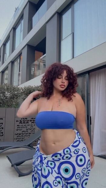 Full leaked Lovemeoff private onlyfans photo