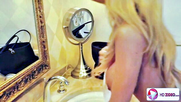 Full leaked Lovestella private onlyfans photo