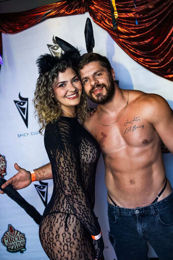 Full leaked Luar casal private onlyfans photo