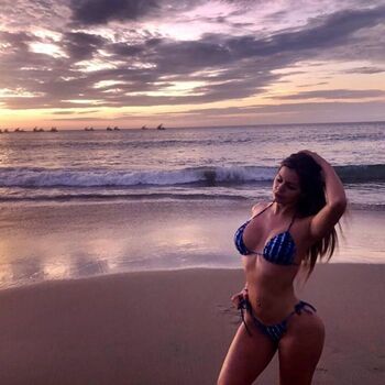 Full leaked Lucero zurita page private onlyfans photo