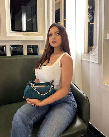 Full leaked Luchiyana private onlyfans photo