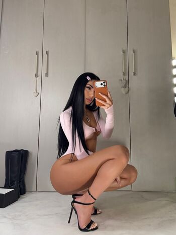 Full leaked Lucia greco private onlyfans photo