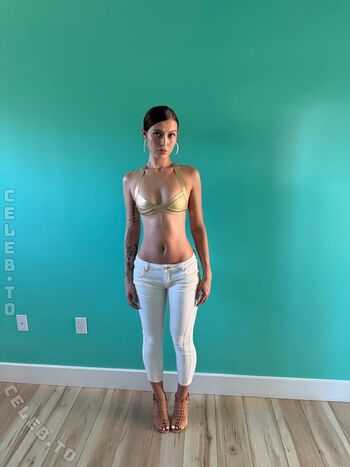 Full leaked Lucia manfredi private onlyfans photo