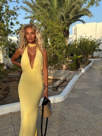 Full leaked Lucie gaumont private onlyfans photo