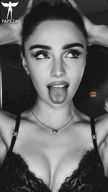 Full leaked Lucieblanc private onlyfans photo