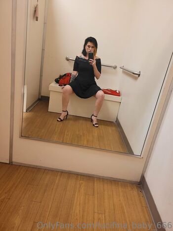Full leaked Lucifina baby private onlyfans photo