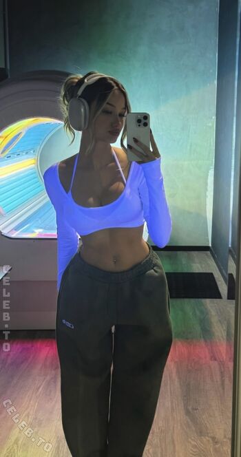 Full leaked Lucil hrl private onlyfans photo