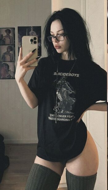 Full leaked Lucivora private onlyfans photo