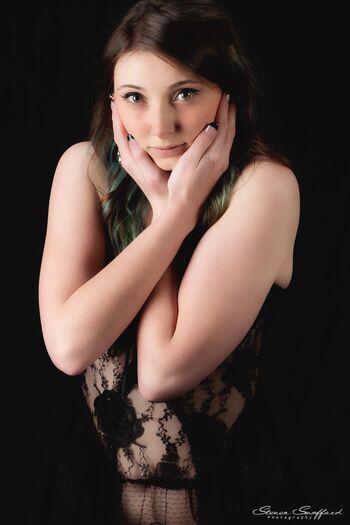 Full leaked Luckicharmed page private onlyfans photo