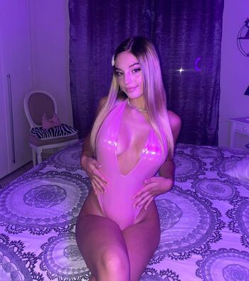 Full leaked Lucreziagrande private onlyfans photo