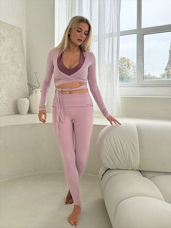 Full leaked Lucy fallon private onlyfans photo