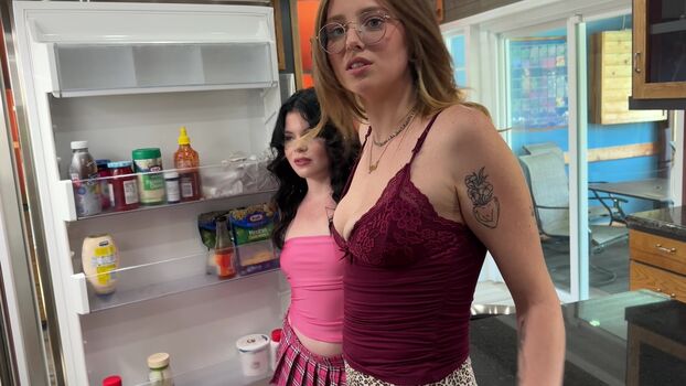 Full leaked Lucy foxx page private onlyfans photo