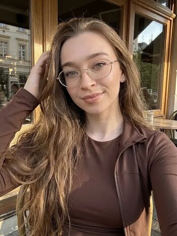 Full leaked Lucy green private onlyfans photo