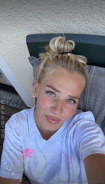 Full leaked Lucy michel private onlyfans photo