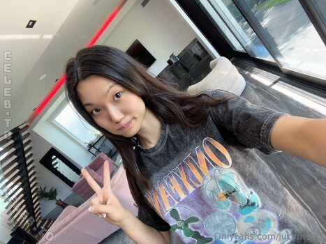 Full leaked Lucy mochi  page private onlyfans photo
