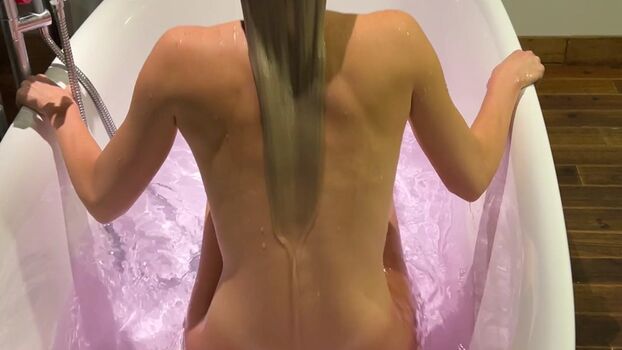 Full leaked Luisabecker private onlyfans photo