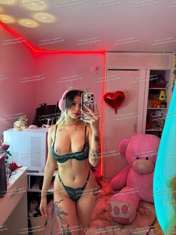 Full leaked Luisana avilaa private onlyfans photo