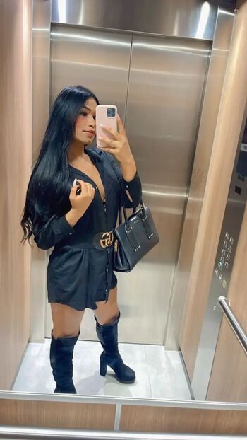 Full leaked Luisavinasco private onlyfans photo