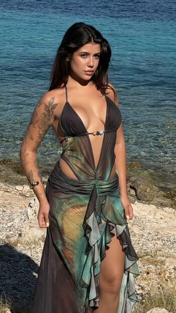 Full leaked Luiza parente page private onlyfans photo