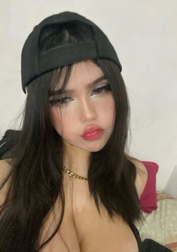 Full leaked Lukanhova private onlyfans photo