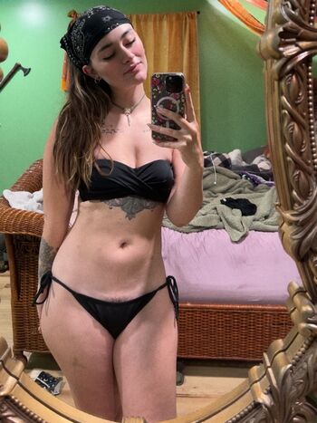 Full leaked Lula crow private onlyfans photo