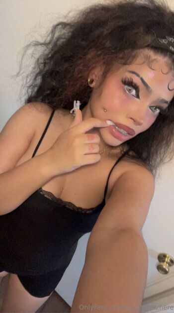 Full leaked Lulhunny page private onlyfans photo