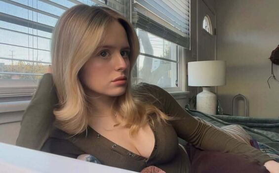 Full leaked Lulu wilson private onlyfans photo