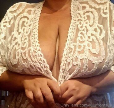 Full leaked Lulufromzulu private onlyfans photo