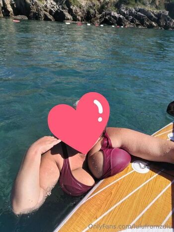 Full leaked Lulufromzulu private onlyfans photo