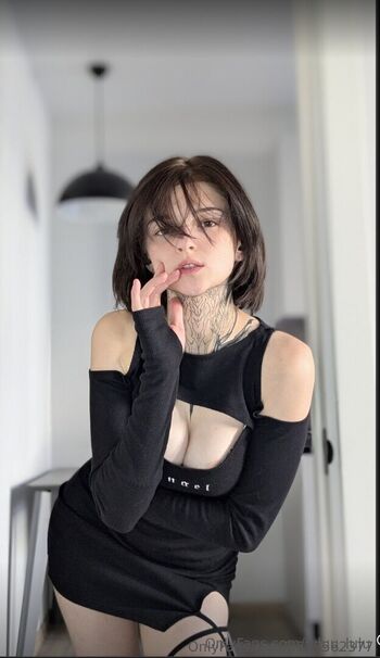Full leaked Luluu lulu private onlyfans photo