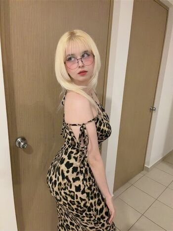 Full leaked Lulys private onlyfans photo