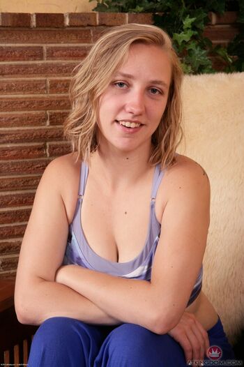 Full leaked Luna faye private onlyfans photo