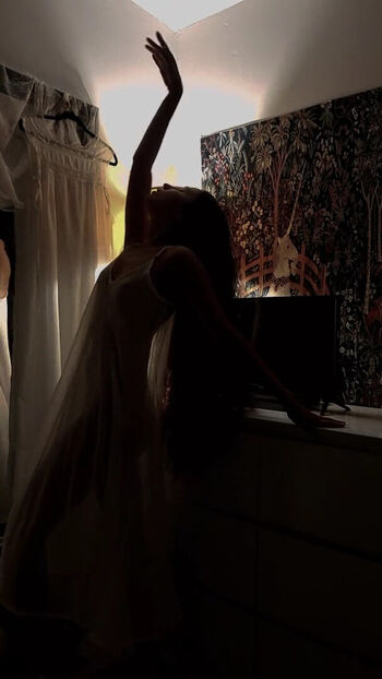 Full leaked Luna myosotis  page private onlyfans photo