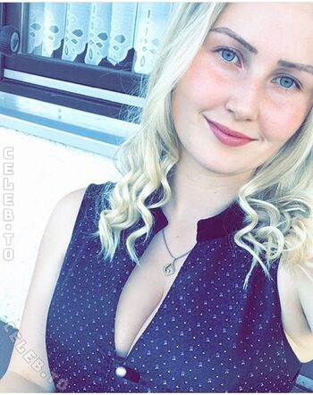 Full leaked Luna nebula private onlyfans photo