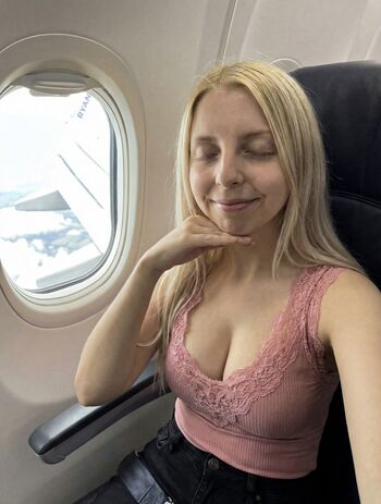 Full leaked Lunacantsee page private onlyfans photo