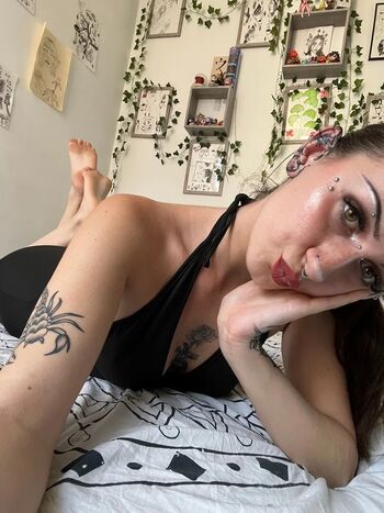 Full leaked Lunalacoquine private onlyfans photo