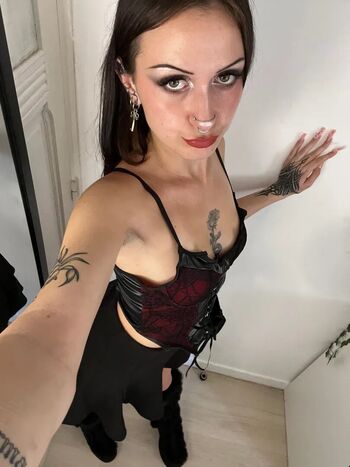 Full leaked Lunalacoquine private onlyfans photo