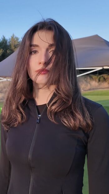 Full leaked Lunallira private onlyfans photo