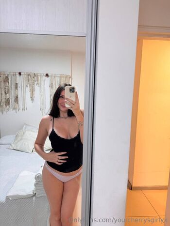 Full leaked Lunaluvx private onlyfans photo
