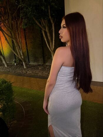 Full leaked Lunapalacios private onlyfans photo