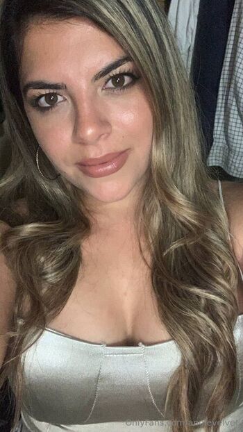Full leaked Lunapalmer private onlyfans photo