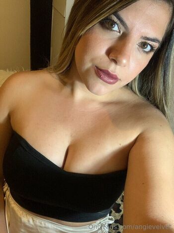 Full leaked Lunapalmer private onlyfans photo